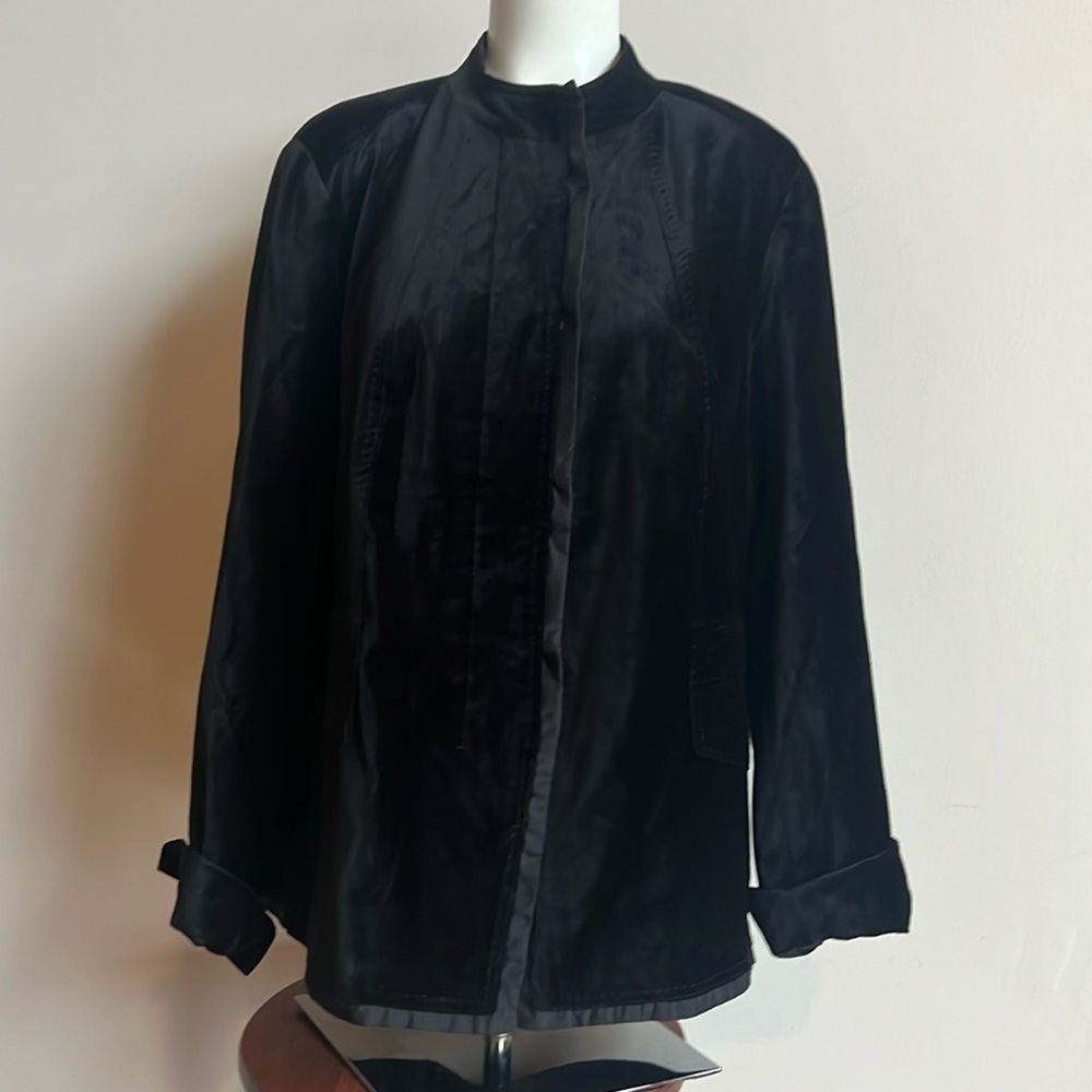 Coldwater Creek classic black velvety velour jacket blazer